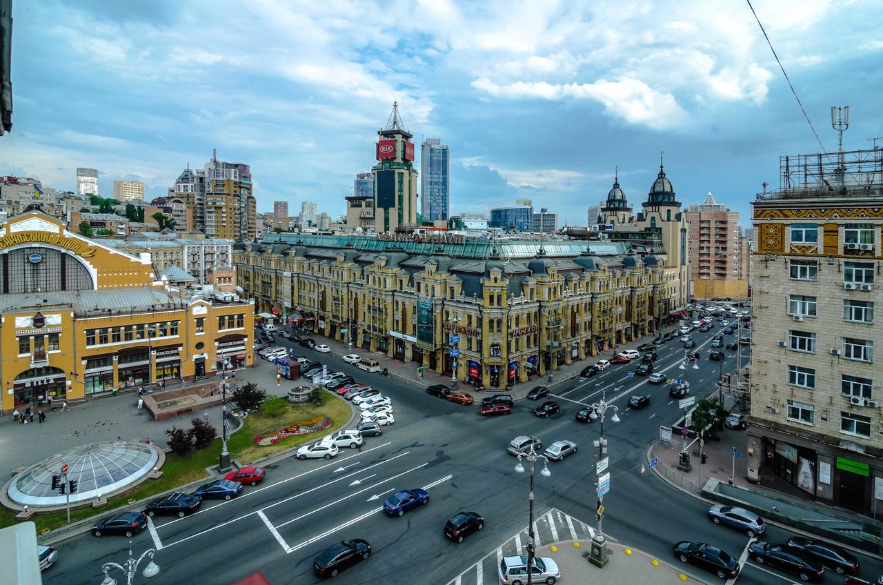 Amazing Apartment In The Center Of Kiev Kyiv Exterior foto